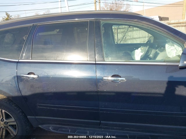 Chevrolet Traverse 1lt 2015 1GNKRGKD3FJ365242 Image 12