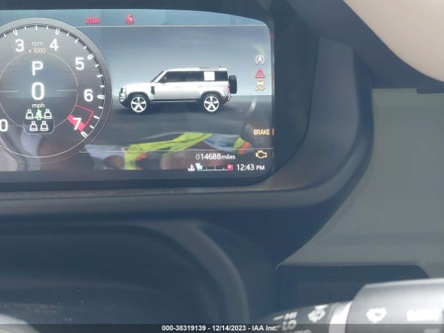 SALEJERX2N2099747 Land Rover Defender 110 S