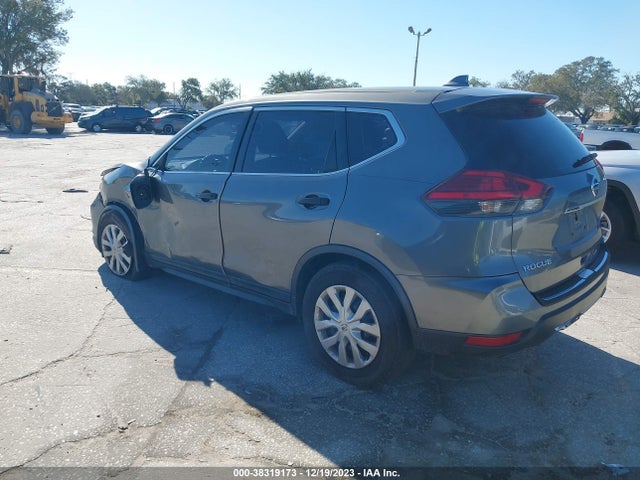 Nissan ROGUE S 2017 JN8AT2MT8HW382318 Image 3
