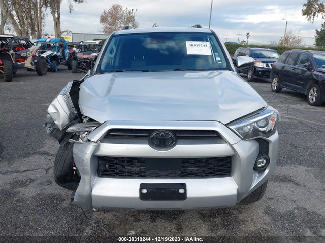 Toyota 4RUNNER SR5 2021 JTEMU5JR8M5919345 Image 12