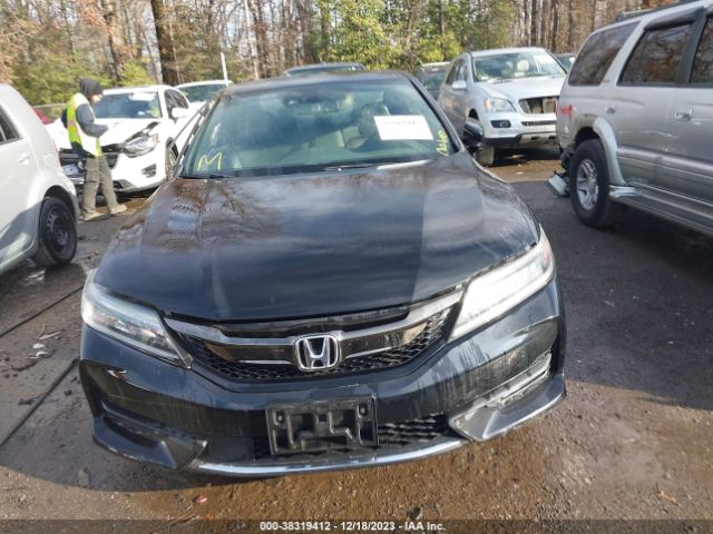 1HGCT2B01HA006233 Honda Accord Touring V6
