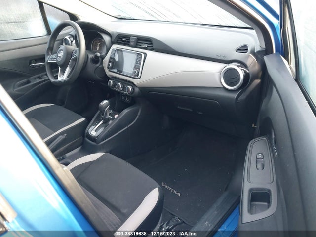 2021 Nissan Versa Sv Xtronic Cvt მანქანა იყიდება აუქციონზე, vin: 3N1CN8EV8ML827967, აუქციონის ნომერი: 38319638