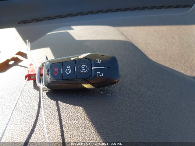 3LN6L2J96GR606404 Lincoln MKZ
