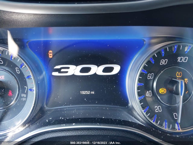 2022 CHRYSLER 300 TOURING VIN: 2C3CCAAG3NH225946