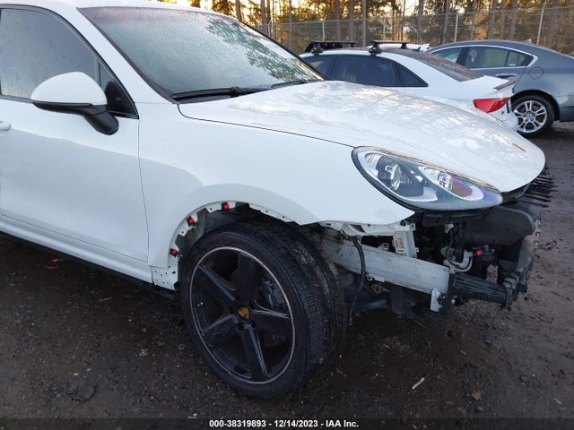 2016 PORSCHE CAYENNE WP1AA2A26GKA13104 Photo 5