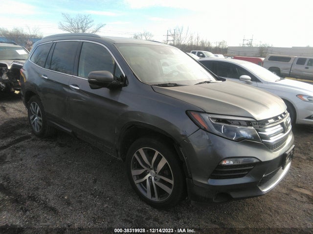 2017 HONDA PILOT TOURING VIN: 5FNYF6H90HB012735