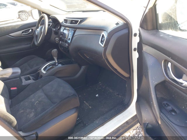 2014 NISSAN ROGUE S VIN: 5N1AT2MV2EC753544