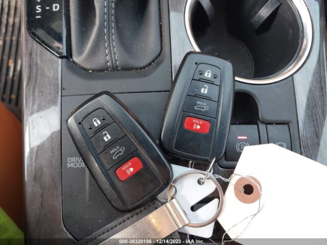 5TDEBRCH2NS101809 Toyota Highlander Hybrid Platinum