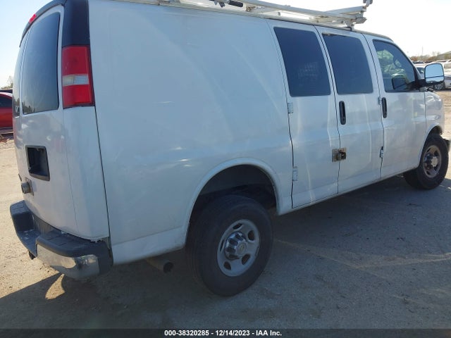 Chevrolet Express 2500 Work Van 2014 1GCWGFCA7E1112812 Image 4