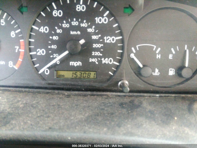 1999 MAZDA 626 ES/LX VIN: 1YVGF22C2X5876978