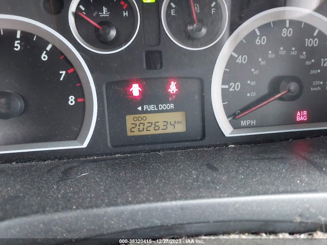 2005 HYUNDAI SANTA FE GLS VIN: KM8SC13D25U961036