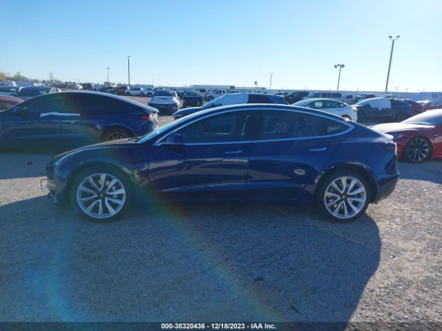 5YJ3E1EA1JF033422 Tesla MODEL 3