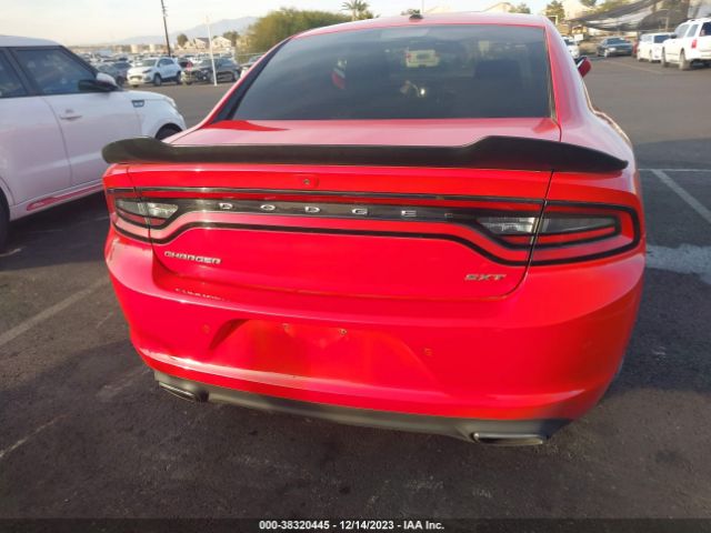 2C3CDXBG3JH173615 Dodge Charger Sxt Rwd