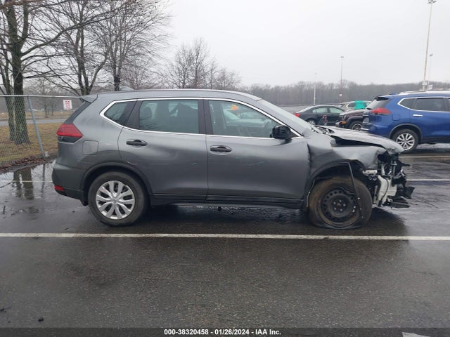 Nissan ROGUE S 2018 5N1AT2MT9JC776232 Image 13