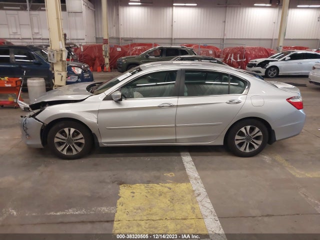 2013 HONDA ACCORD LX VIN: 1HGCR2F33DA135278