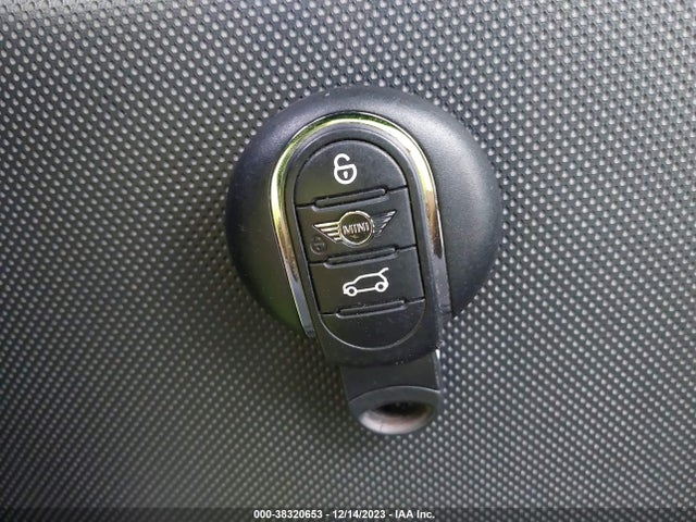 2020 MINI COUNTRYMAN WMZYW7C04L3L40633 Photo 10