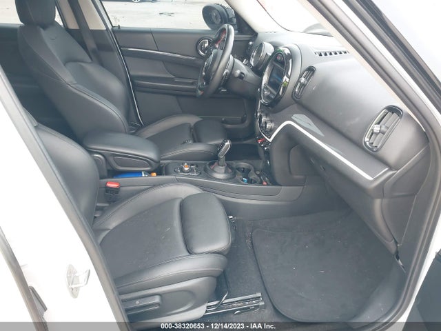 2020 MINI COUNTRYMAN WMZYW7C04L3L40633 Photo 4