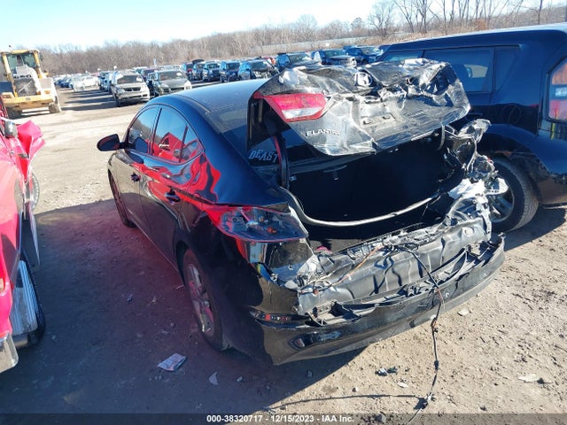 2018 HYUNDAI ELANTRA SEL VIN: 5NPD84LF2JH235604
