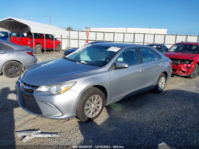 Toyota CAMRY LE 2017 4T1BF1FK6HU294350 Image 2