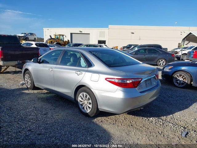 Toyota CAMRY LE 2017 4T1BF1FK6HU294350 Image 3