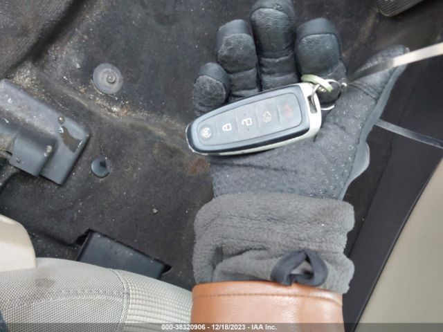 1FAHP2E83FG122270 Ford TAURUS SEL