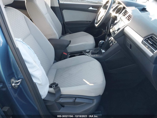 3VV0B7AX7KM198690 Volkswagen Tiguan 2.0t S