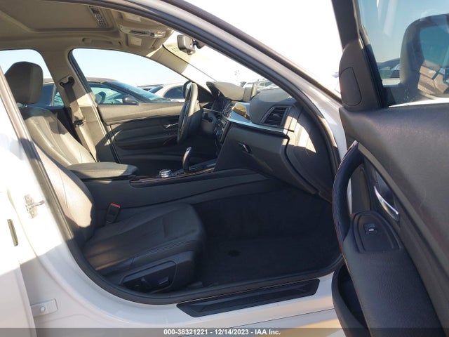 WBA3C1C54EK112827 BMW 328I