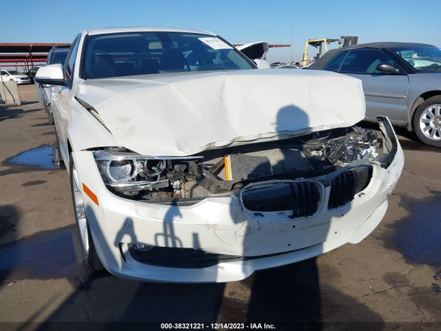 WBA3C1C54EK112827 BMW 328I