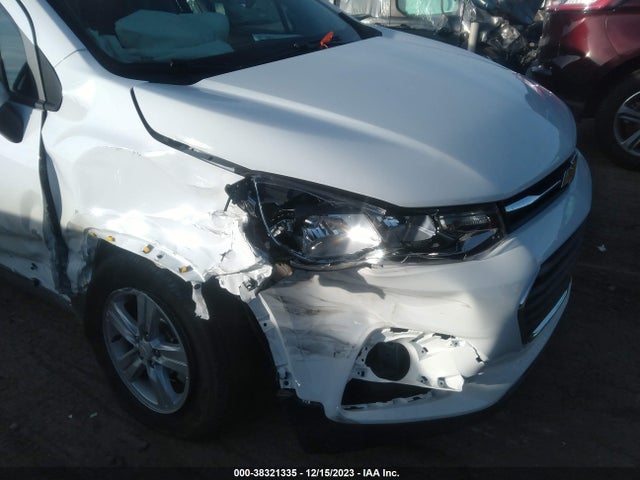 Chevrolet Trax Awd Ls 2022 KL7CJNSMXNB549303 Image 6