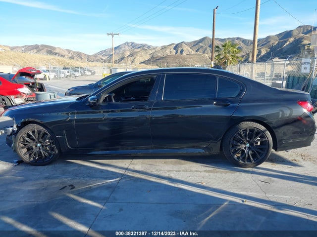 BMW 740I 2022 WBA7T2C00NCJ36807 Image 15