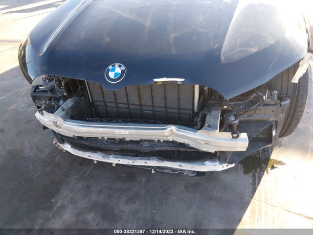 BMW 740I 2022 WBA7T2C00NCJ36807 Image 6