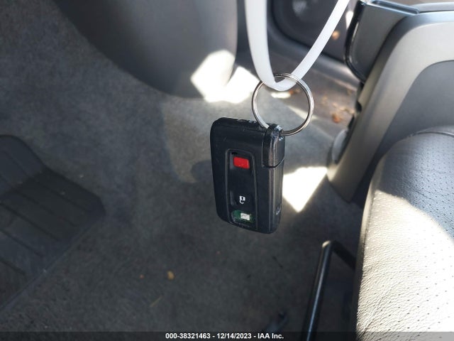 2007 TOYOTA PRIUS TOURING VIN: JTDKB20U977557671