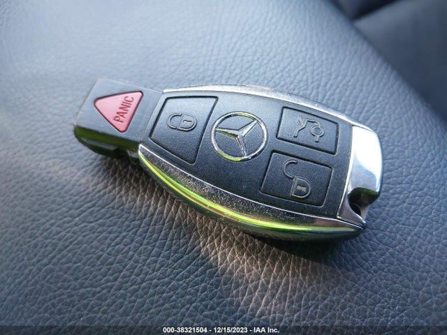 2006 MERCEDES-BENZ C 230 SPORT VIN: WDBRF52H26A876379