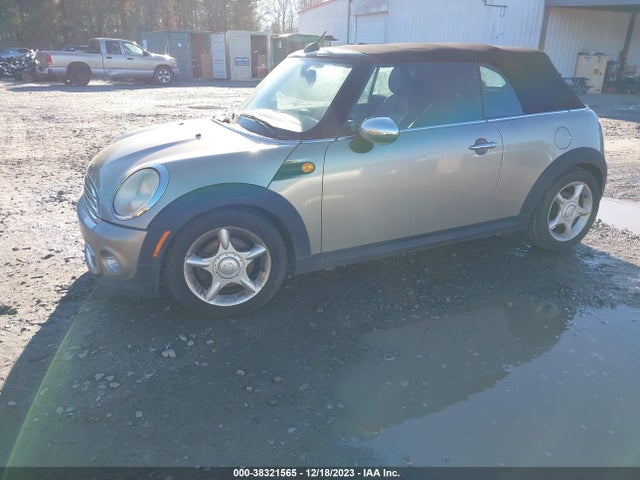 2011 MINI COOPER WMWZN3C50BTZ78031 Photo 1