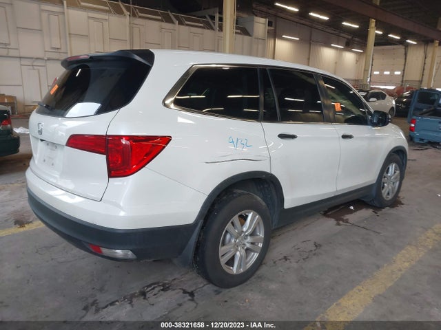 Honda PILOT LX 2018 5FNYF5H18JB011360 Image 4