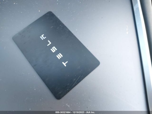 2022 TESLA MODEL Y 7SAYGDEF8NF461073 Photo 10