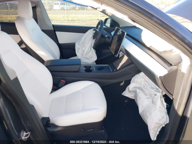 2022 TESLA MODEL Y 7SAYGDEF8NF461073 Photo 4