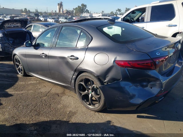 ZARFAECN9H7560930 Alfa Romeo Giulia Ti Rwd