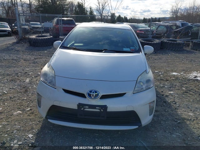 38321708 :رقم المزاد ، JTDKN3DU7D5587914 vin ، 2013 Toyota Prius Three Se مزاد بيع
