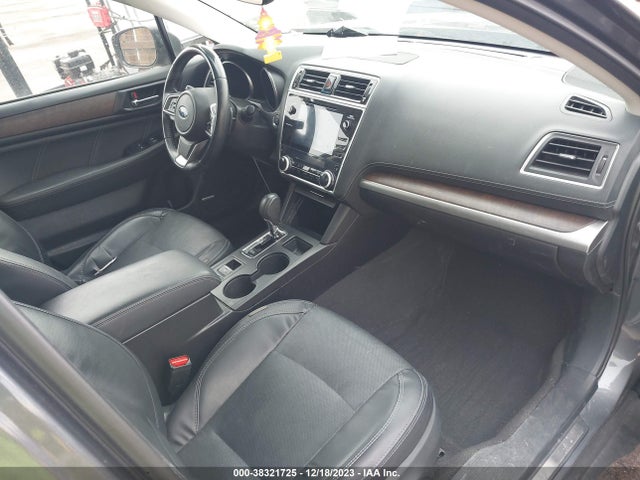 2018 SUBARU OUTBACK 3.6R LIMITED VIN: 4S4BSENC4J3332313