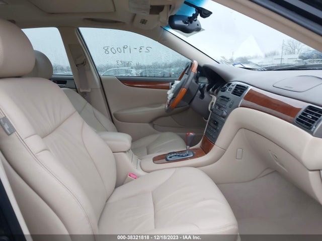 2005 LEXUS ES 330 VIN: JTHBA30G655083995