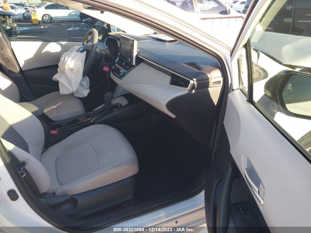 2020 TOYOTA COROLLA LE VIN: 5YFEPRAE5LP060382