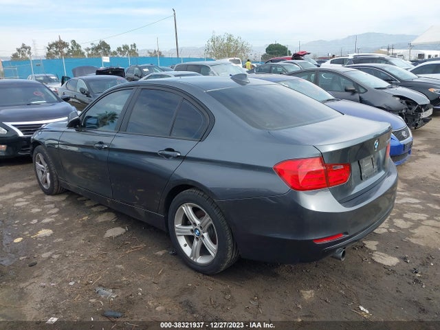 BMW 320i 2015 WBA3B1G57FNT02781 Image 15