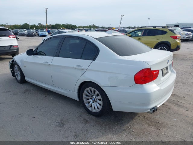 2009 BMW 328I VIN: WBAPH77559NM29276