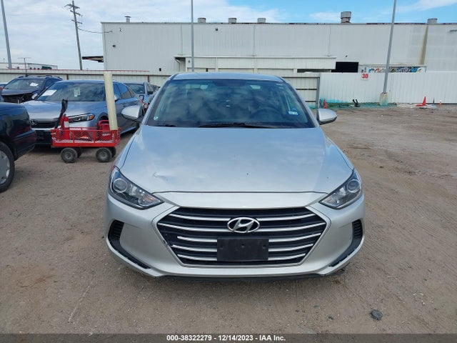 2018 HYUNDAI ELANTRA SEL VIN: 5NPD84LF0JH365607