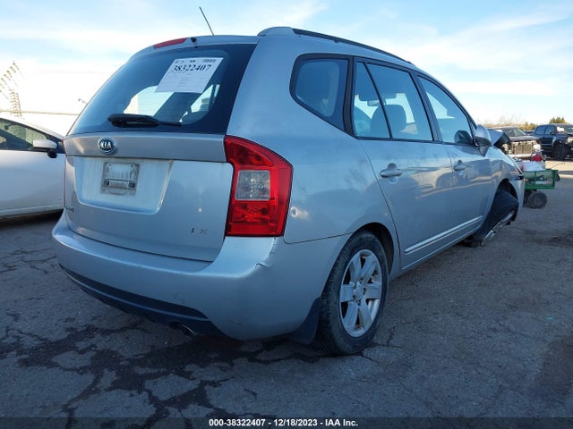 2007 KIA RONDO LX VIN: KNAFG525577083628