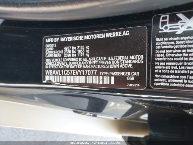 2014 BMW X1 XDRIVE28I VIN: WBAVL1C57EVY17077