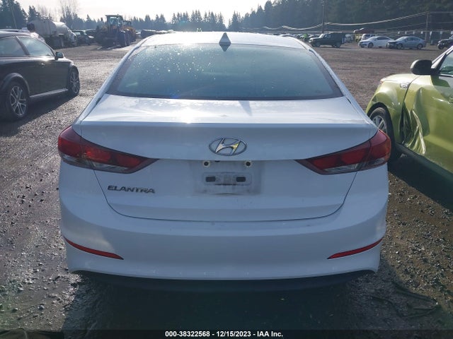 Hyundai ELANTRA SE 2017 5NPD84LF4HH026066 Image 16