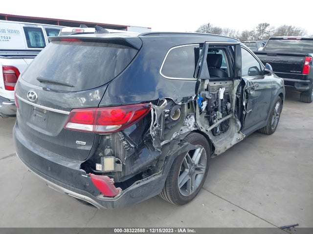 Hyundai Santa Fe Se Ultimate 2017 KM8SR4HFXHU247556 Image 4