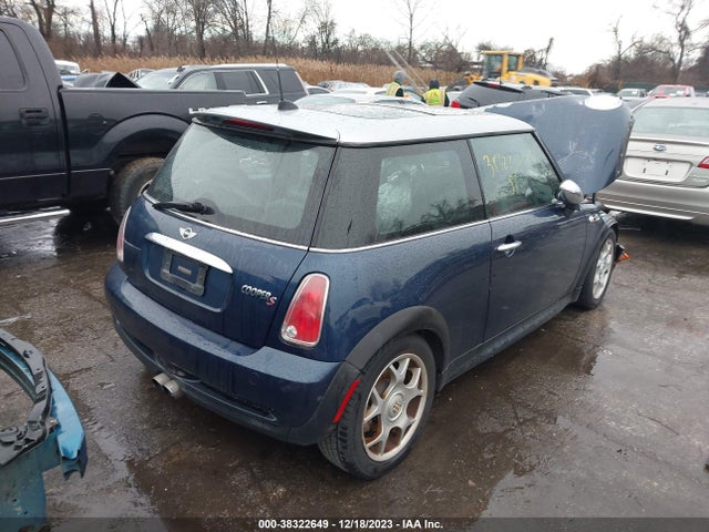 2006 MINI COOPER S WMWRE33516TJ38460 Photo 3